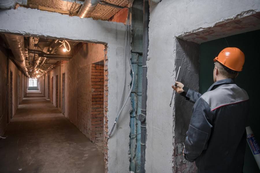 Собянин: строительство первой очереди больницы в Коммунарке будет завершено в течение года