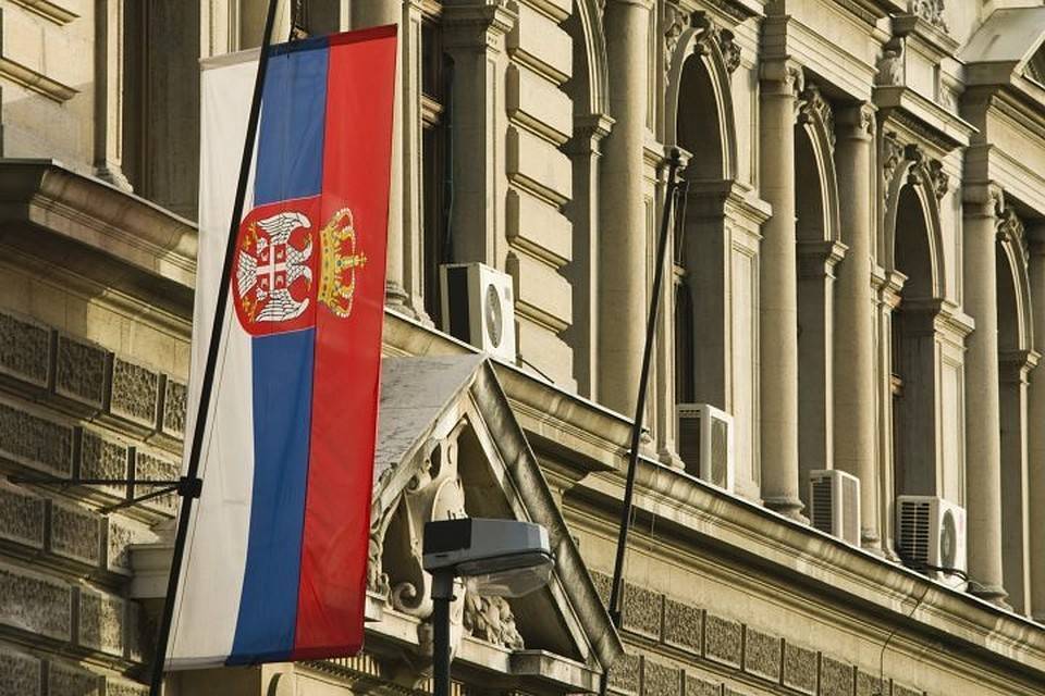 Приштина торпедирует диалог с Белградом: сербскую делегацию не пропустили в Косово