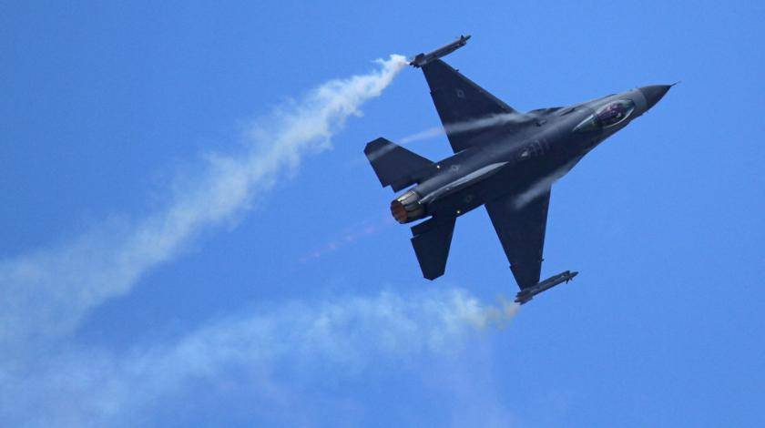Украина стремится заполучить американские F-16