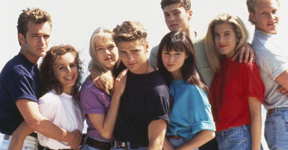 В Сеть попали первые закадровые снимки продолжения сериала «Беверли Хиллз, 90210»
