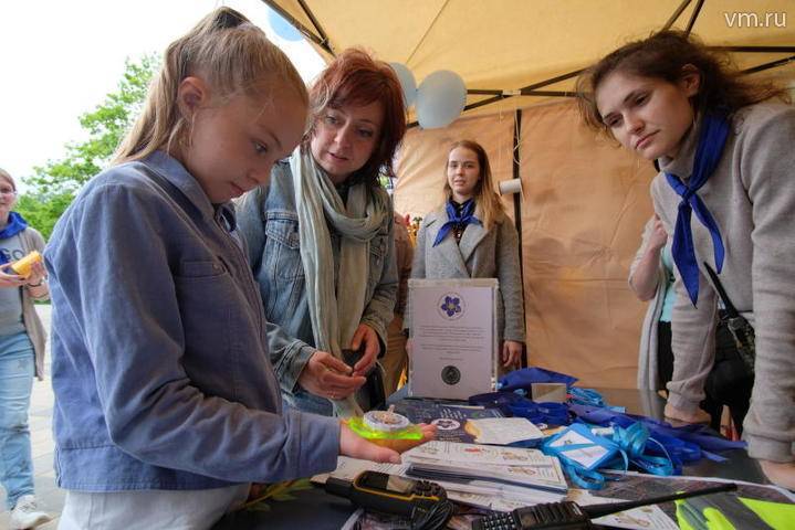 Комплексное обучение волонтеров запустят осенью в Москве