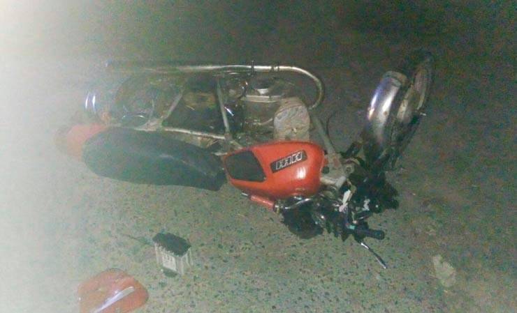 В Житковичском районе женщина-водитель сбила бесправника на мотоцикле, парень в больнице