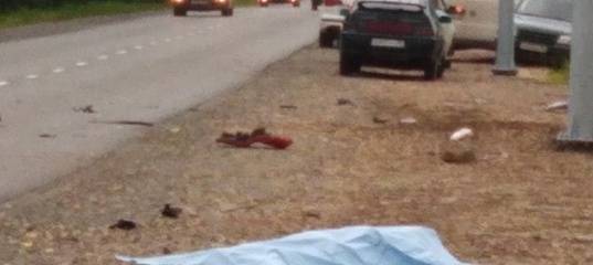На югорской трассе в страшном ДТП насмерть разбился мотоциклист - фото