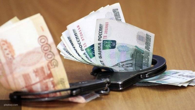 Мужа укравшей 20 миллионов рублей кассирши задержали в Уфе после шоу Малахова