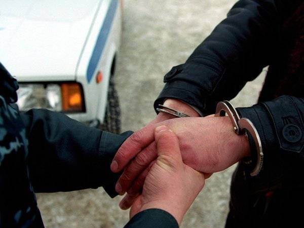 Силовики задержали мужа похитившей 20 млн рублей кассира