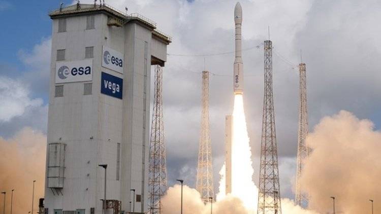 Запуск ракеты-носителя Vega со спутником ОАЭ оказался неудачным