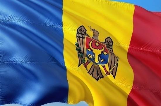 Парламент Молдавии отстранил от должности генпрокурора республики