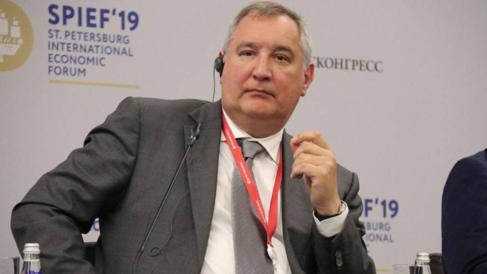 Рогозин прокомментировал запуск военных спутников с «Плесецка»
