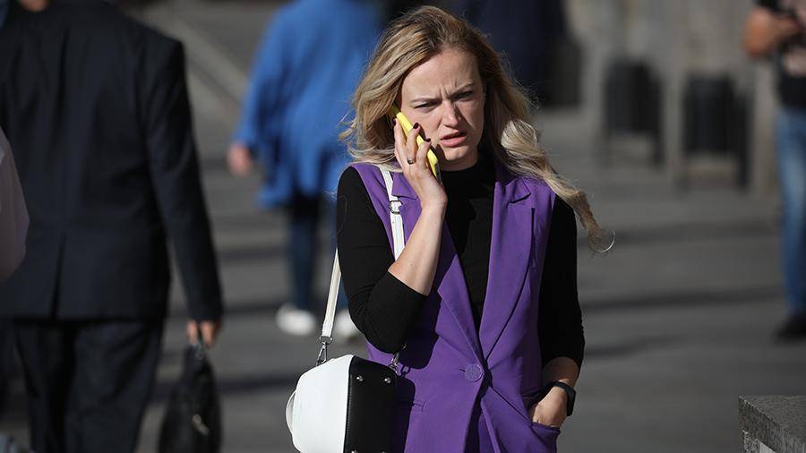 Россияне стали чаще жаловаться на мобильных операторов