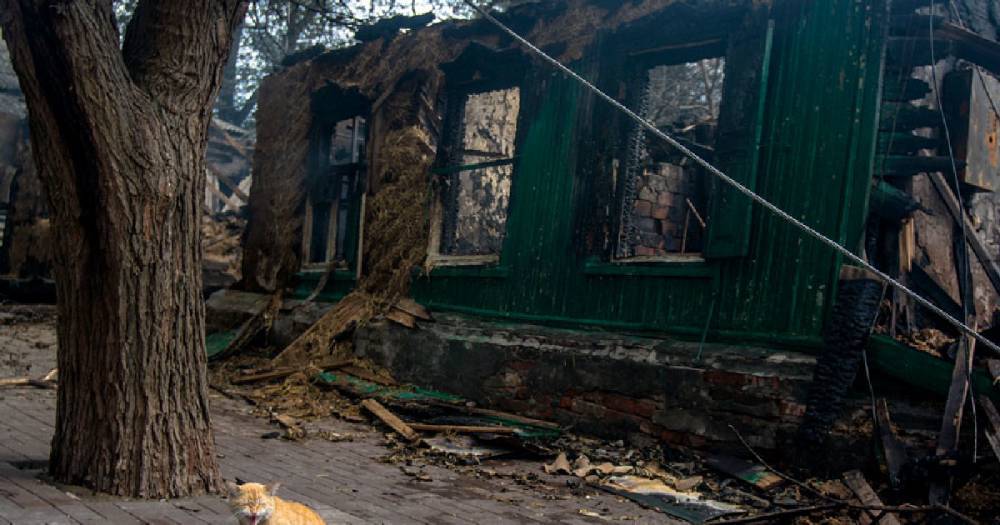 Дедушка и двое внуков погибли при пожаре в частном доме в Дагестане.