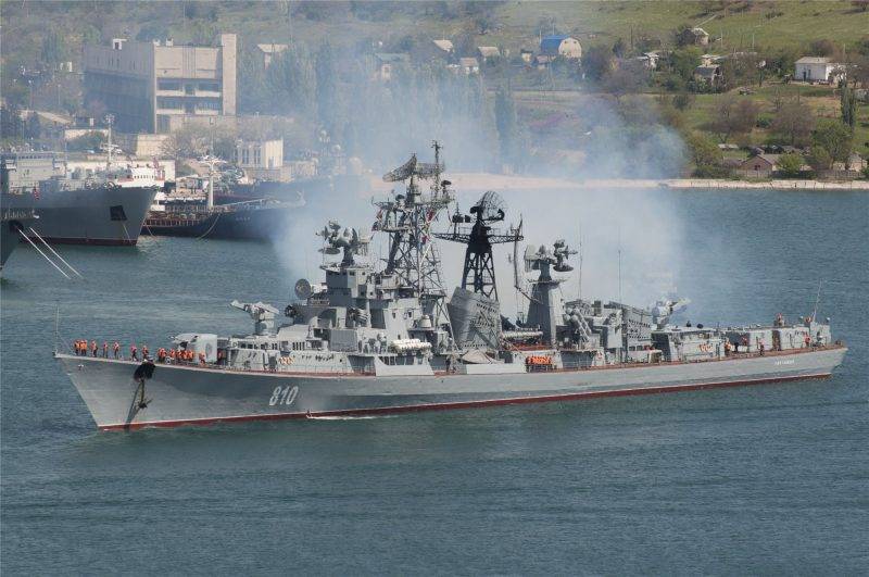 Российский флот устроил провокацию в Черном море