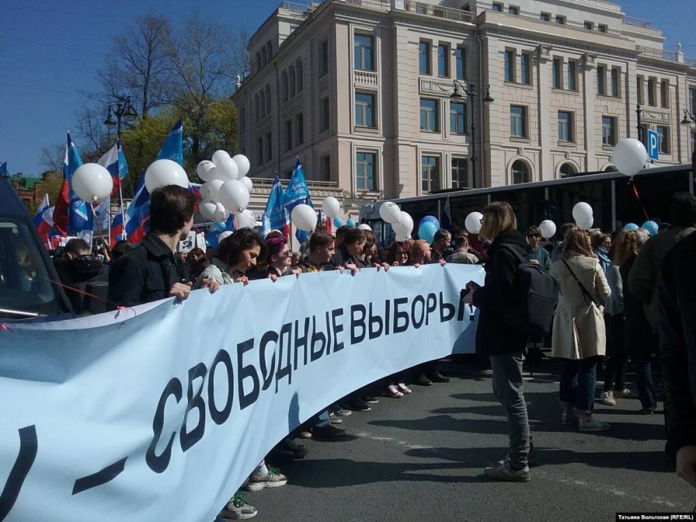 Движение "Голос" требует отменить муниципальные выборы в Петербурге
