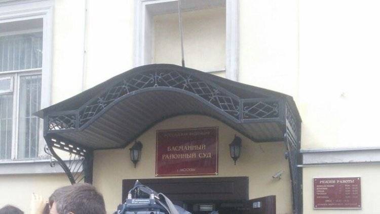 Десять сотрудников Домодедовской таможни задержали по подозрению во взяточничестве