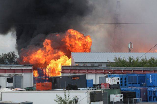 Из-за пожара на территории ТЭЦ в Мытищах перекрывают газоснабжение