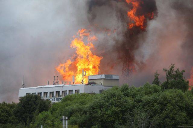 Во время пожара на территории ТЭЦ в Мытищах пострадали 11 человек