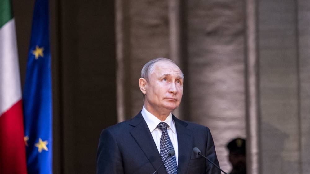 "Много чести": Путин прервал молчание после хамского поведения ведущего "Рустави 2"
