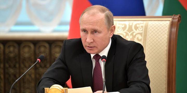 Путин оценил предложение Зеленского включить в переговоры США и Британию