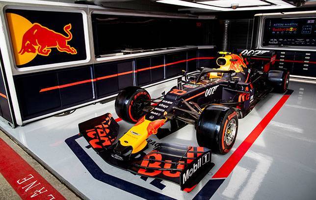 Red Bull и Aston Martin оригинально отметят 1007 Гран При - все новости Формулы 1 2019