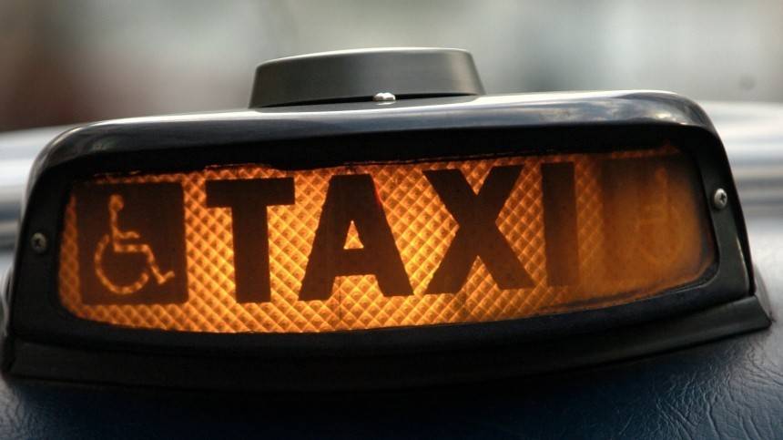 ГИБДД проверяет нелегальные такси в Петербурге — репортаж | Новости | Пятый канал