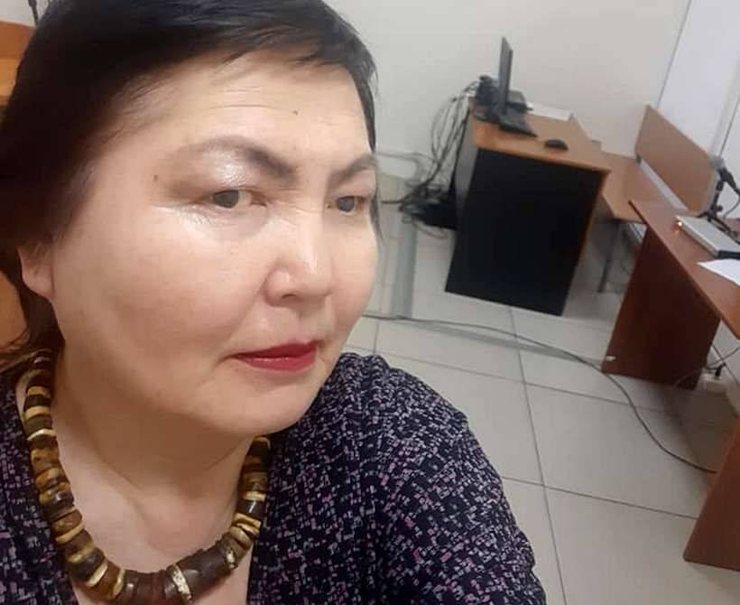 «Опять придётся поднимать шум»: Общественница из Бурятии в пух и прах разнесла туалет на российско-монгольской границе