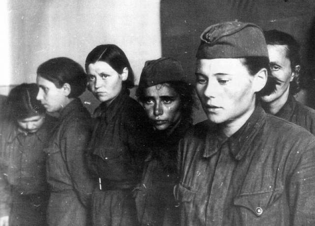 Непростая судьба: что ждало советских женщин-военных в немецком плену | Русская семерка