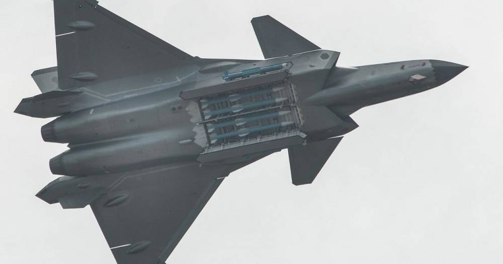 Китайский перспективный истребитель оказался «родственником» F-35