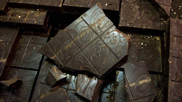 Половина плитки темного до обеда: как есть шоколад без угрызений совести