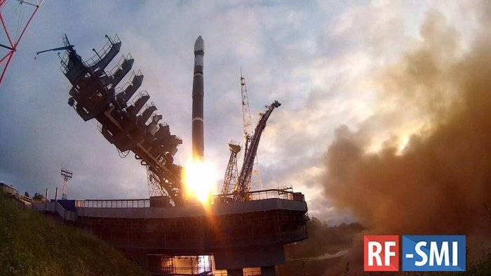 Четыре спутника, запущены для Минобороны РФ в среду с космодрома Плесецк