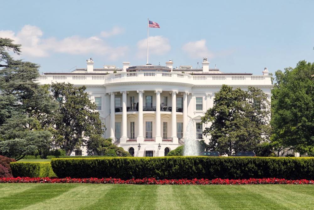 Белый дом намерен наложить вето на военный бюджет США, если его урежут. РЕН ТВ