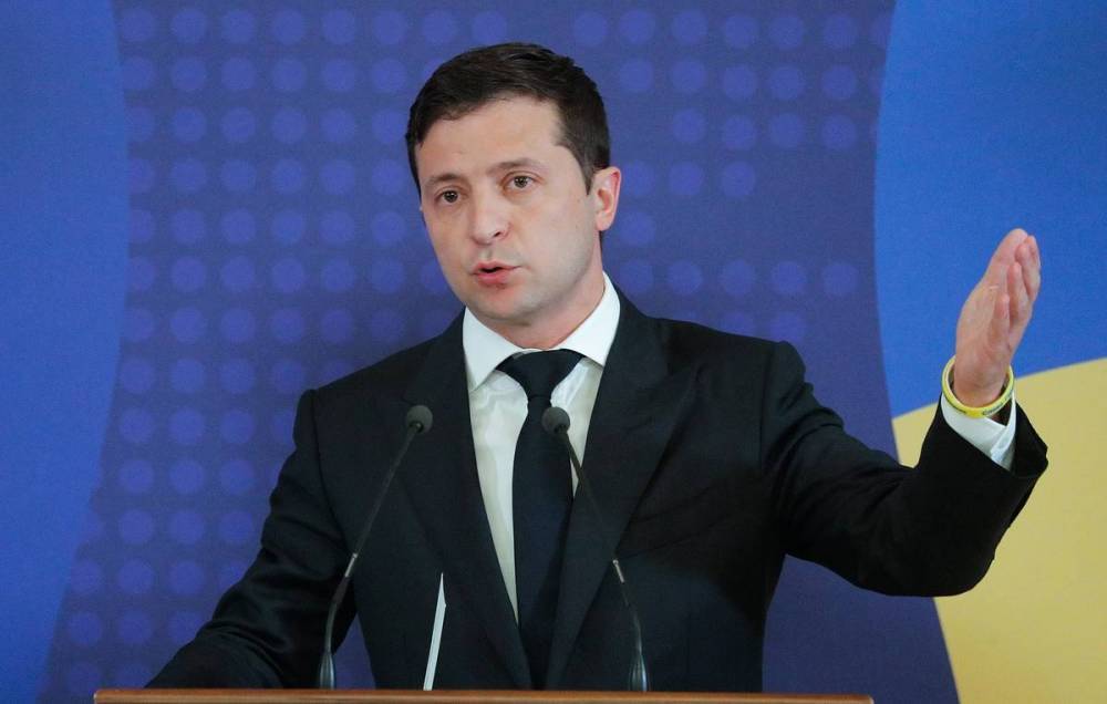 Зеленский предложил люстрировать все руководство Украины времен Порошенко