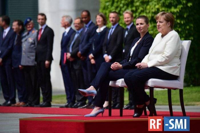 Ради дрожащей Меркель изменен протокол встреч с лидерами стран