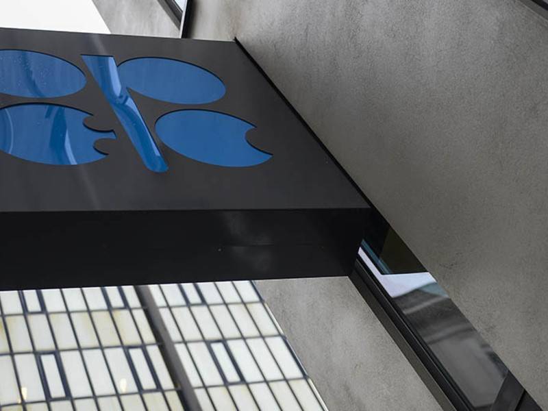 Страны ОПЕК в июне исполнили соглашение о сокращении нефтедобычи на 122%