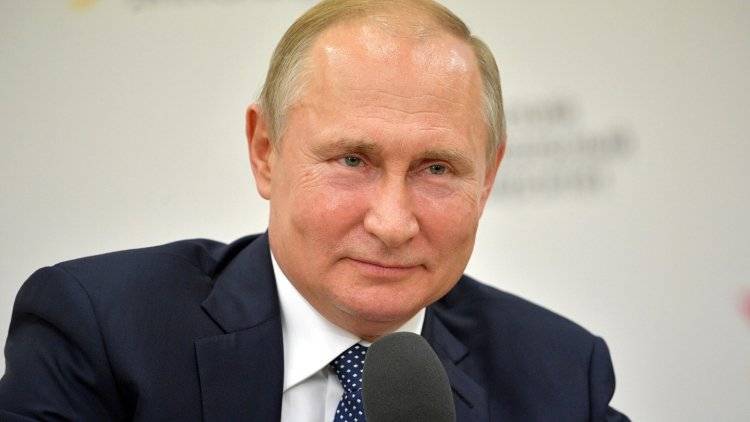 Путин назвал интересной идею Зеленского о встрече с лидерами ФРГ, Франции, Британии и США