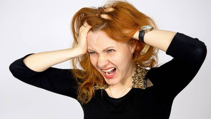 Перелом шейки бедра у женщин в возрасте могут спровоцировать стрессы