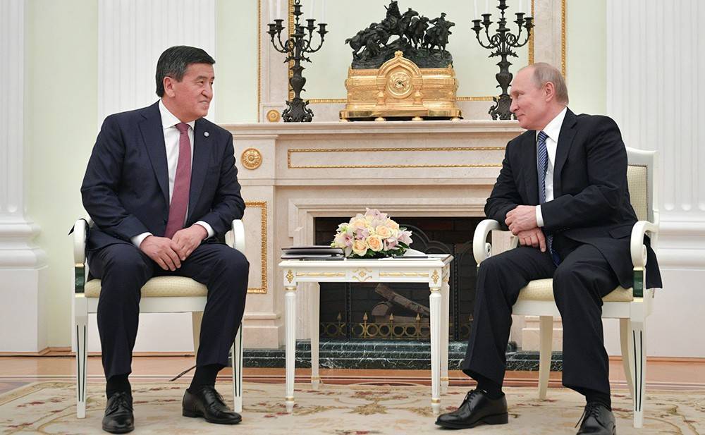 О чем Путин говорил с президентом Киргизии