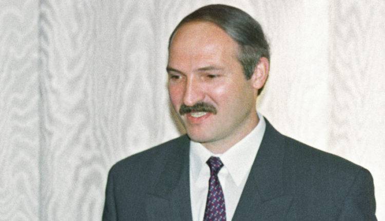 Четверть века президент: в 1994 году Александр Лукашенко возглавил Беларусь