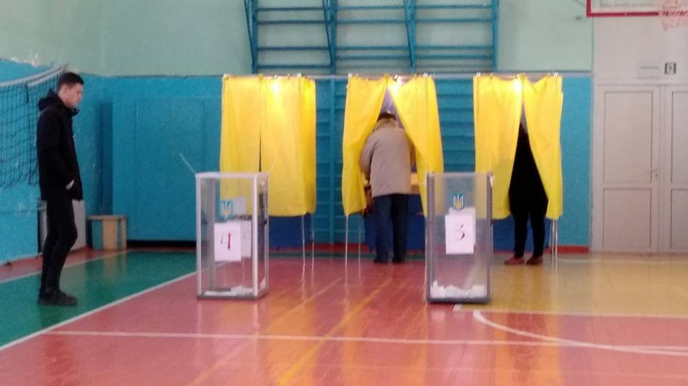 На Украине возбудили более 100 дел из-за связанных с выборами в Раду нарушений