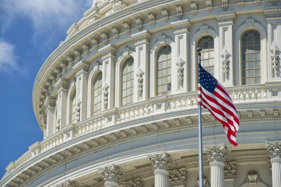 В конгрессе США одобрили поправку о санкциях против госдолга России