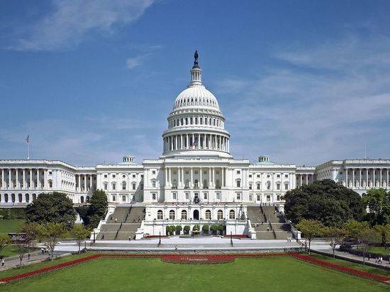 В американском Конгрессе одобрили поправку о санкциях против российского госдолга