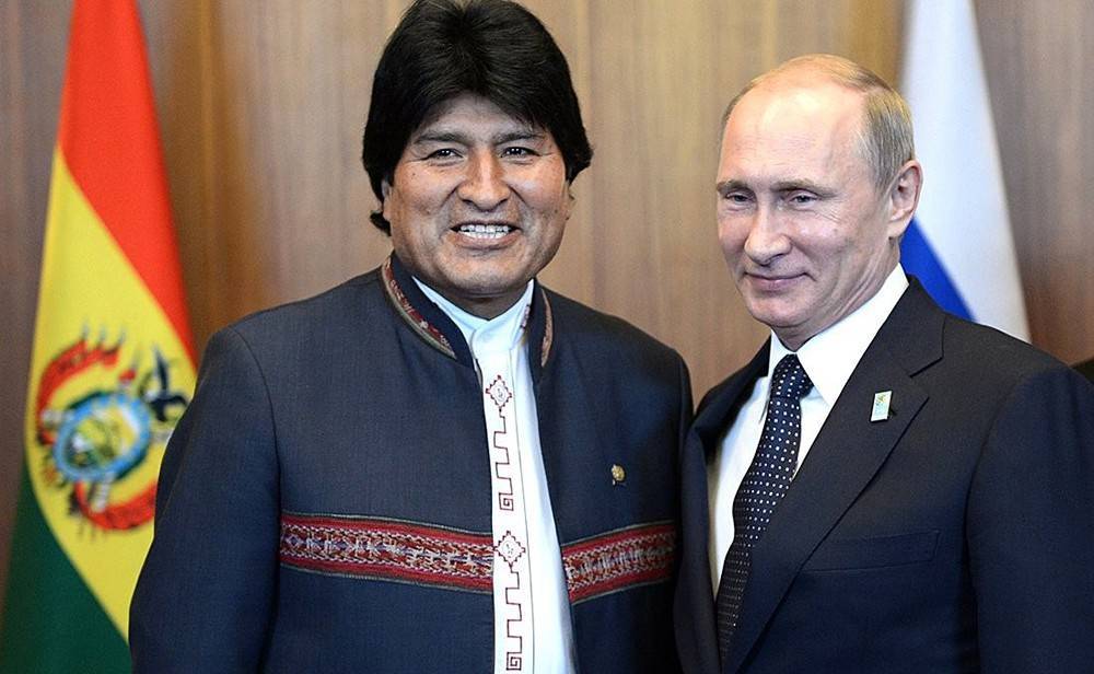 Путин обсудил с Моралесом сотрудничество с Боливией