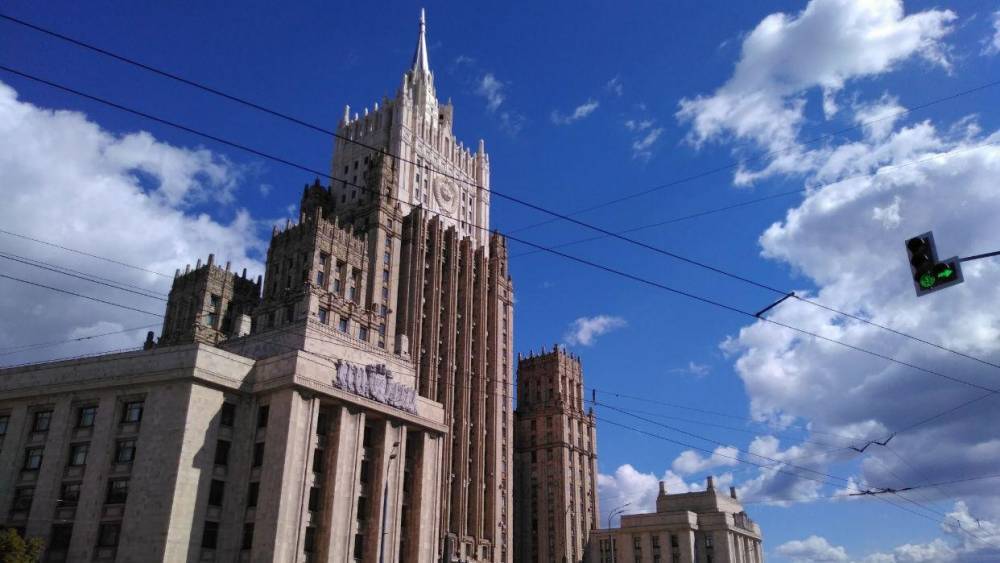 МИД РФ отреагировал на инициативу США ввести новые санкции против России