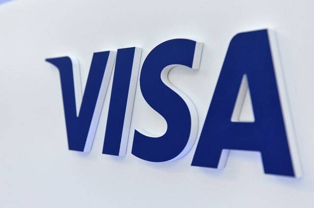 Компания Visa не собирается уходить из России