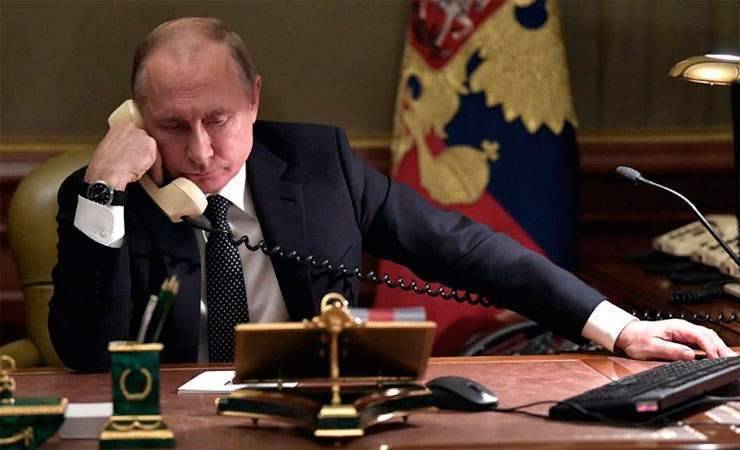 Зеленский и Путин впервые поговорили по телефону