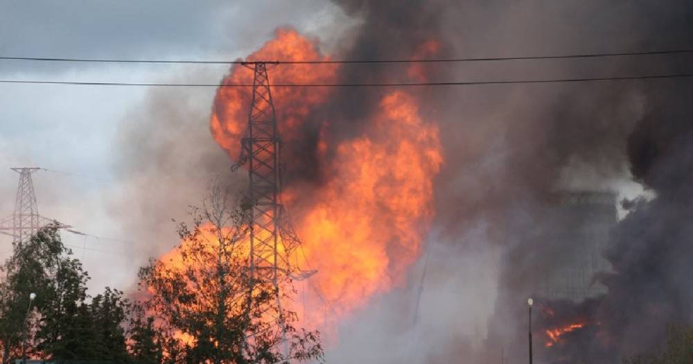 Один человек погиб при пожаре на ТЭЦ в Мытищах.