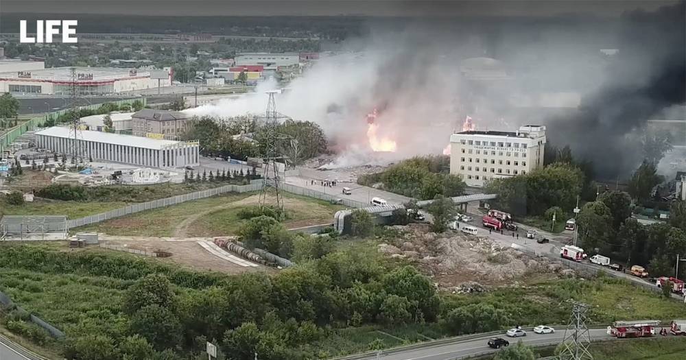 СК завёл уголовное дело после пожара на ТЭЦ в Мытищах.