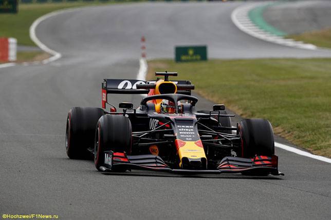 Ферстаппен: Состояние покрытия заметно улучшилось - все новости Формулы 1 2019