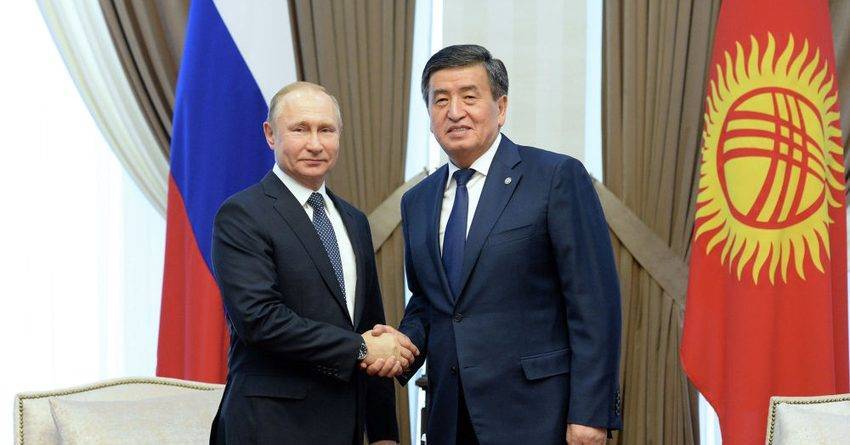 Путин проведет переговоры с президентом Киргизии