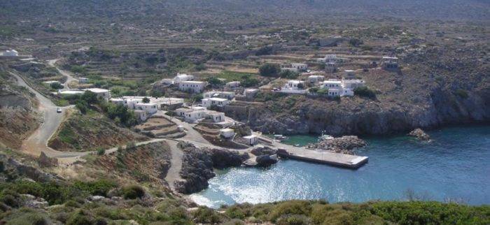 Новым жителям греческого острова обещают платить €500 в месяц | PolitNews