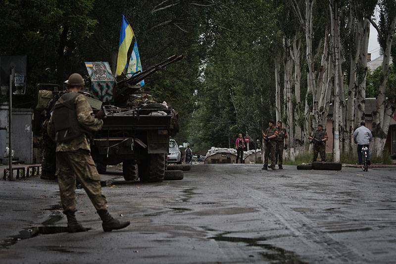 Украинского военного посадили за убийство итальянца и россиянина в Донбассе