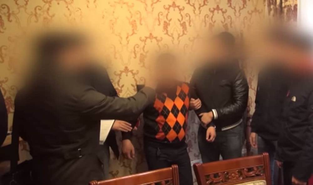 Видео задержания акима в Акмолинской области появилось в Сети
